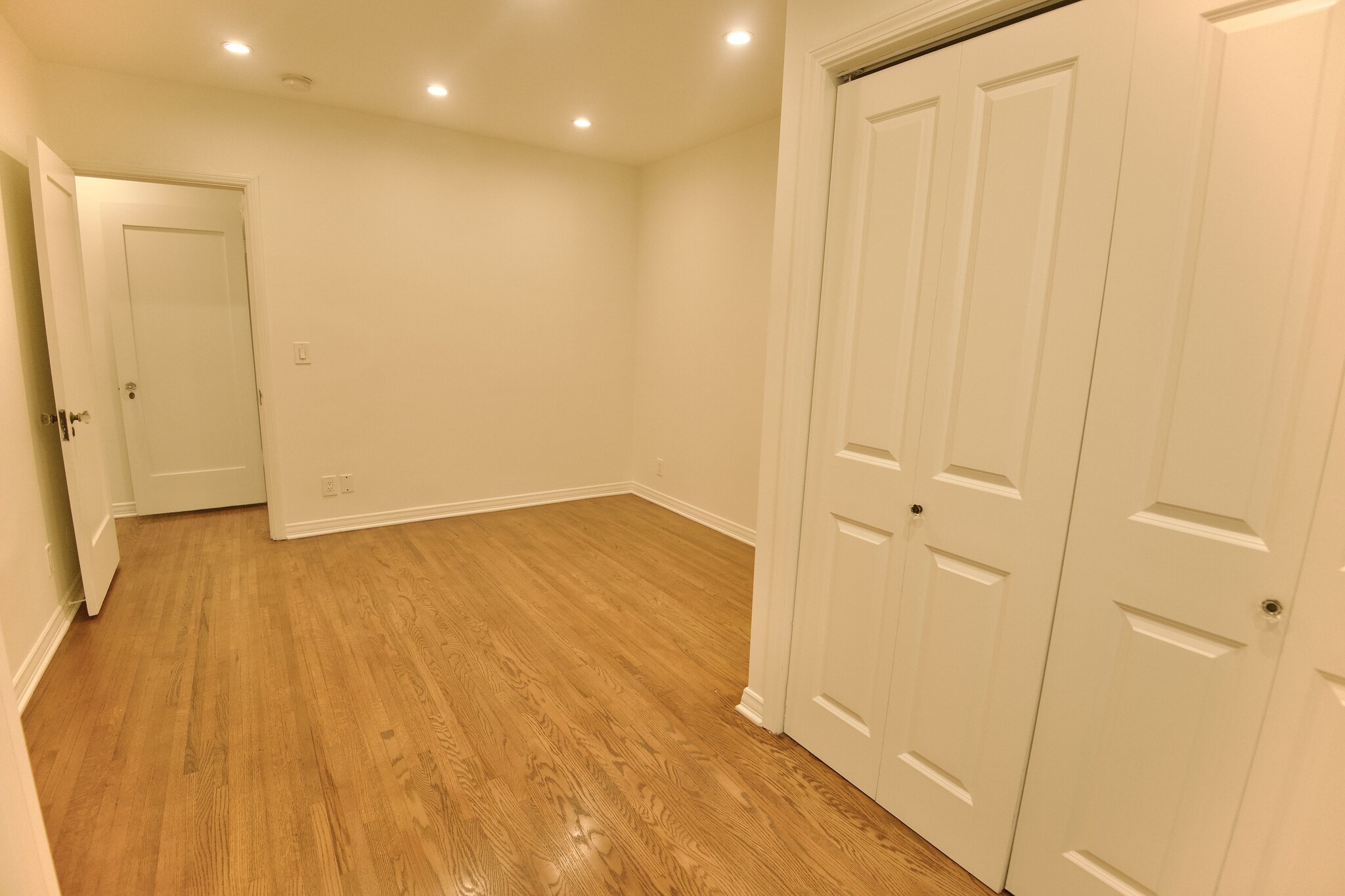 Bedroom 2 off Hallway, Generous size with 2 Closets - 4755 Wiota St