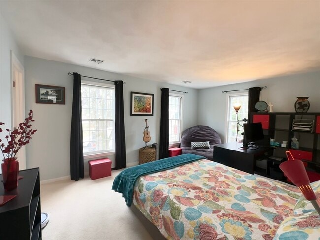 Building Photo - 55 West St