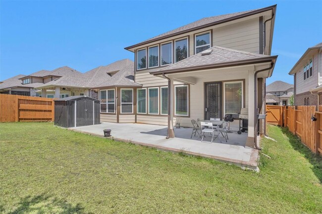 Building Photo - 2058 Woodland Pine Ct