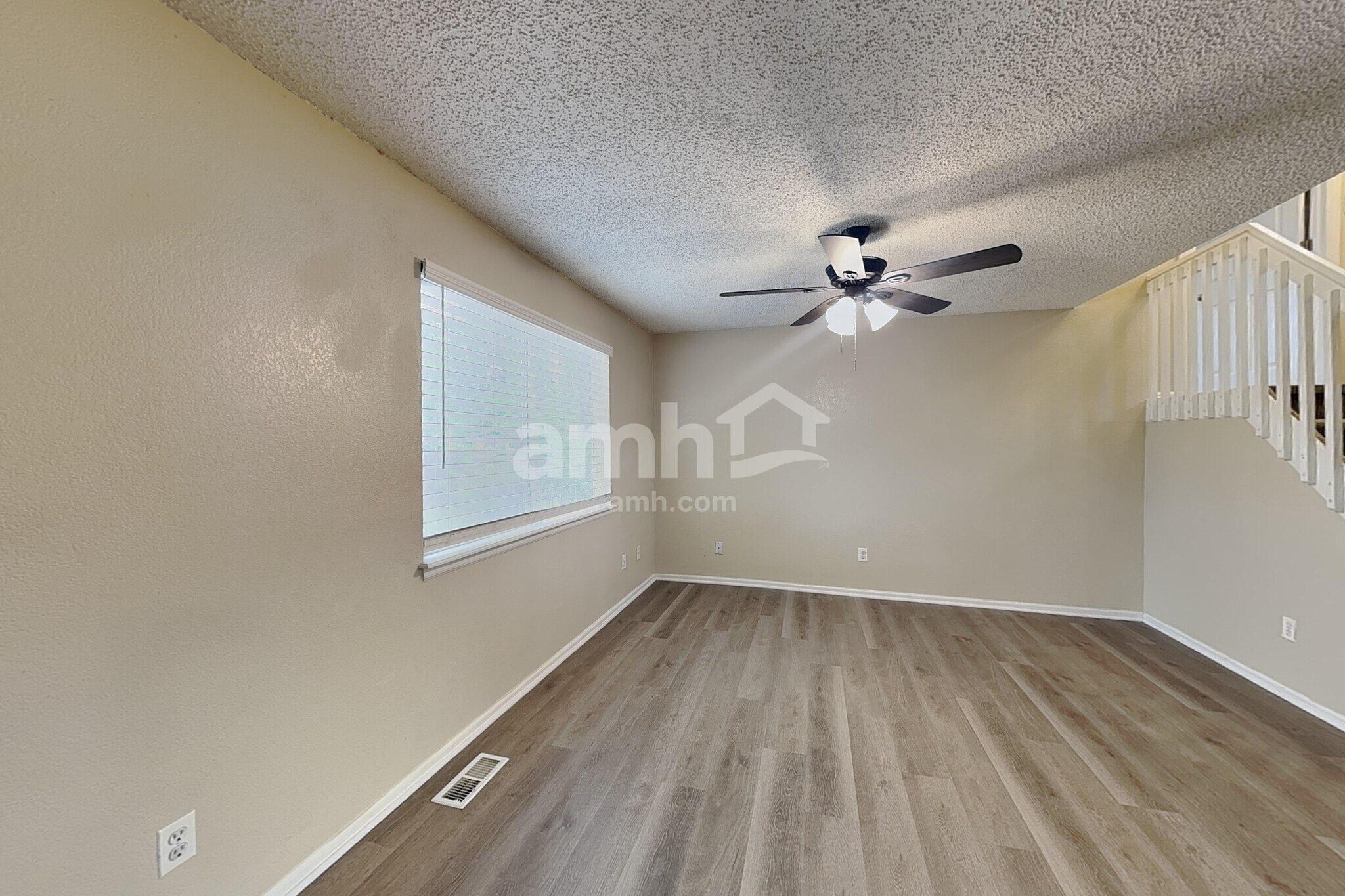 Building Photo - 11468 River Run Pky