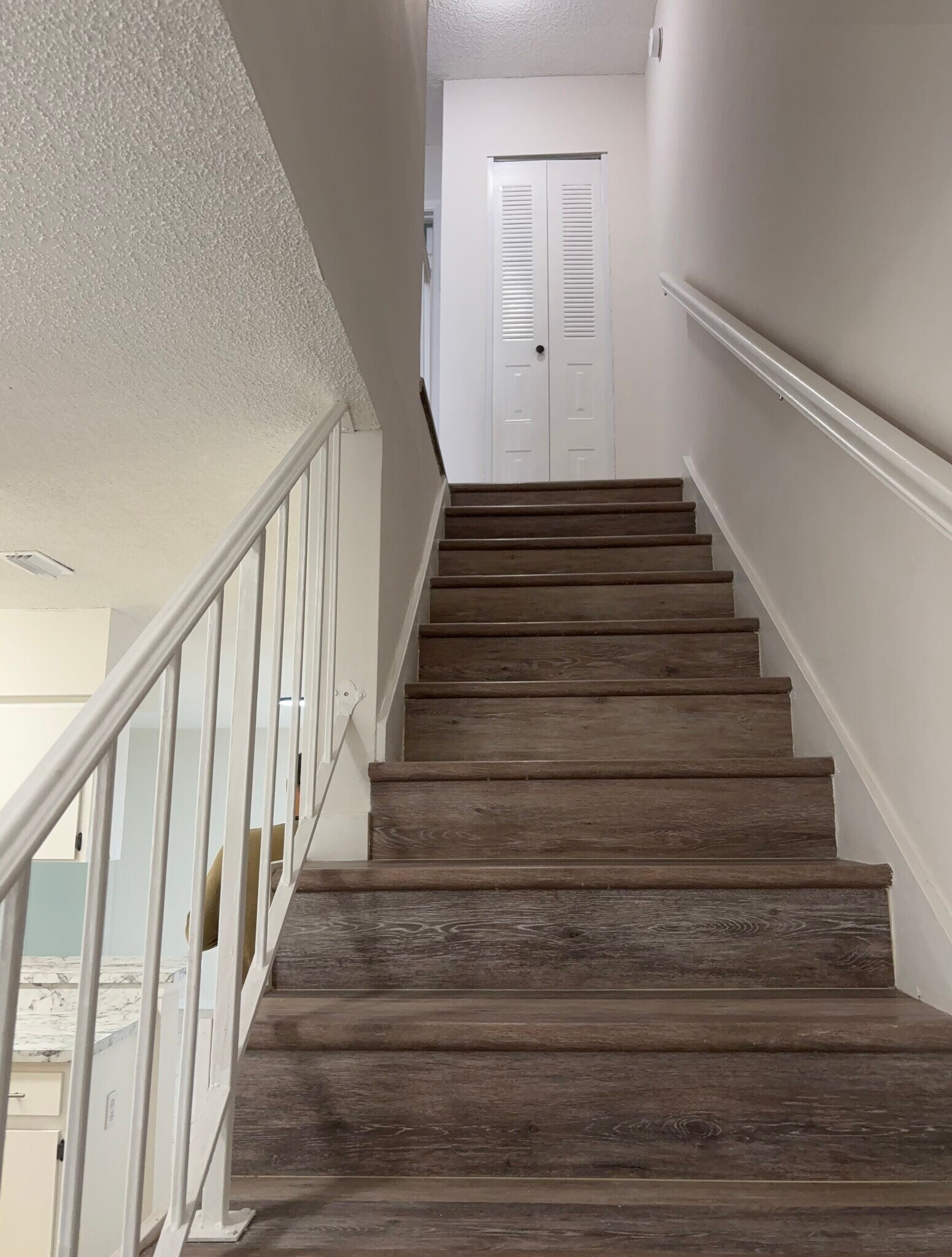 Building Photo - 6141 Oak Cluster Cir