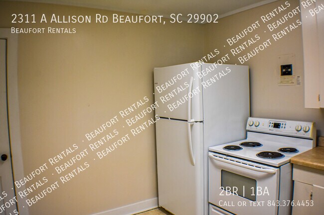 Building Photo - 2311 A Allison Rd Beaufort, SC 29902