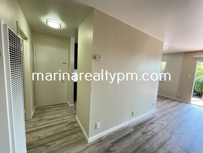 Building Photo - Spacious 1 bedroom near Mare Island & Vall...