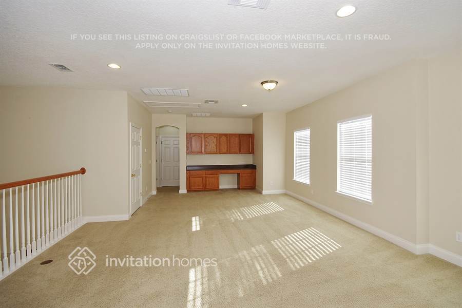 Building Photo - 2129 Wild Tamarind Blvd