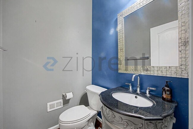 Building Photo - 14541 Kentish Fire Street