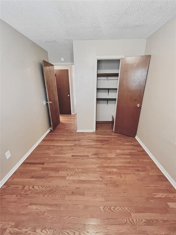 Building Photo - 2124 Allenhurst St