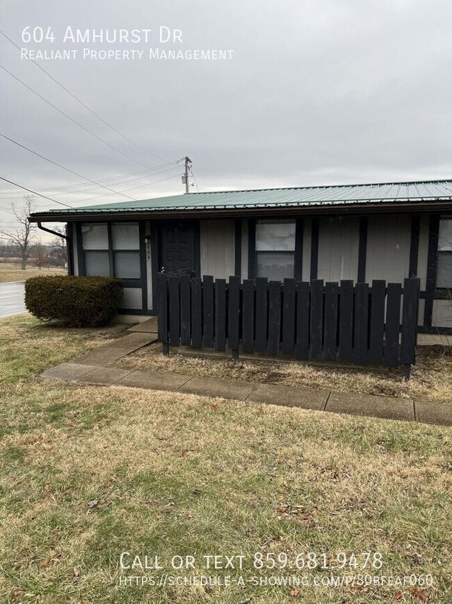 Building Photo - 604 Amhurst Dr