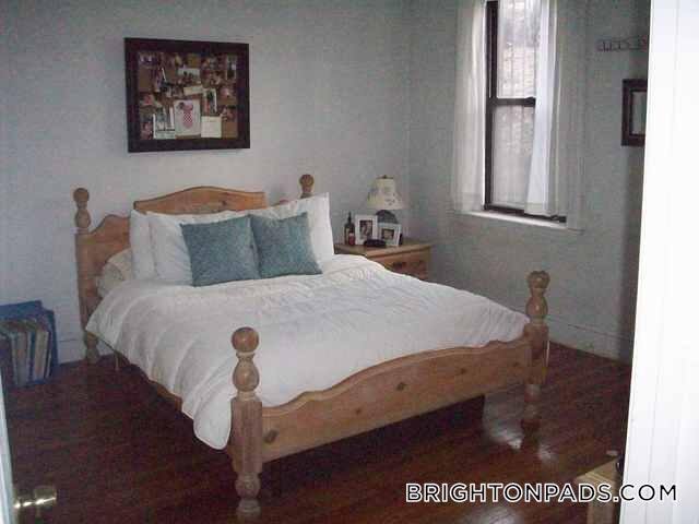 Building Photo - 35 Cummings Rd