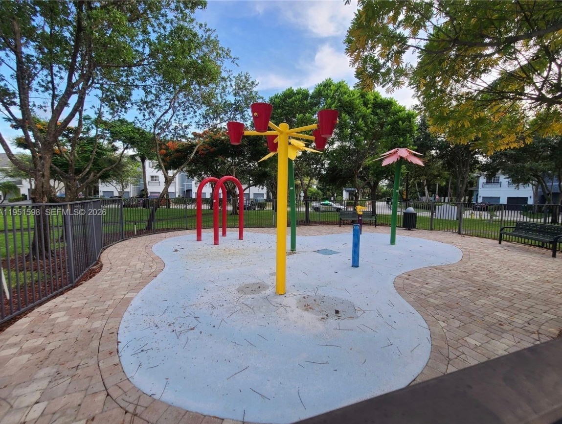 Building Photo - 3601 NW 14th Ct