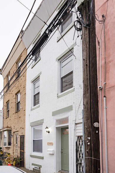 Building Photo - 1505 N Orkney St