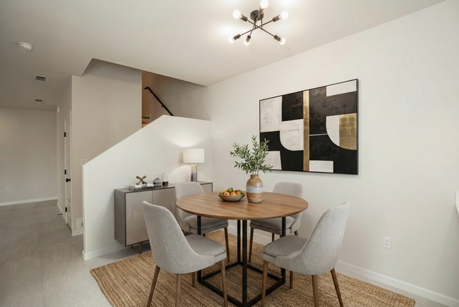 Building Photo - New Beautiful Townhome!