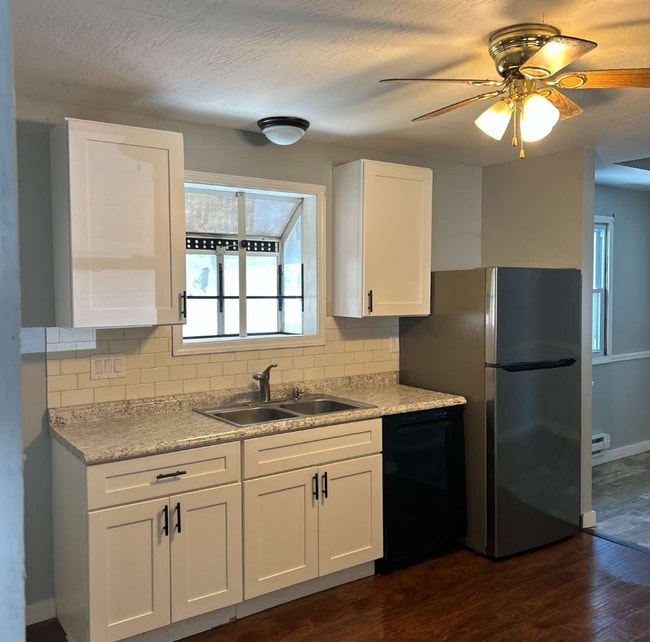 Building Photo - 512 Braddock St