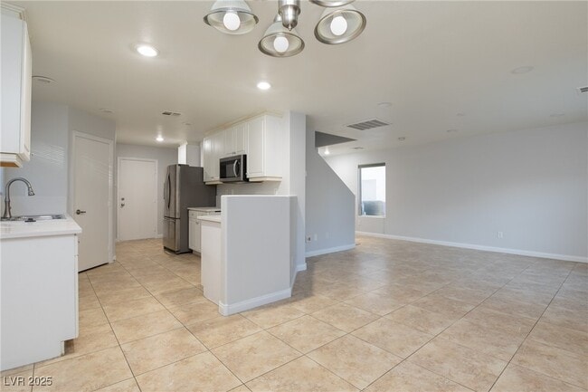 Building Photo - 11894 Principi Ct