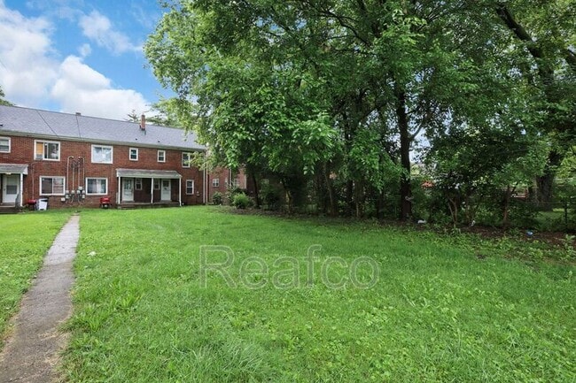 Building Photo - 53 S Burgess Ave