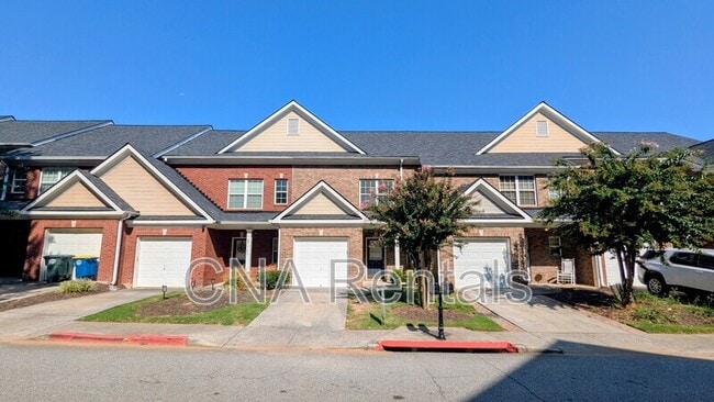 Building Photo - 1747 Oak Brook Ln NW