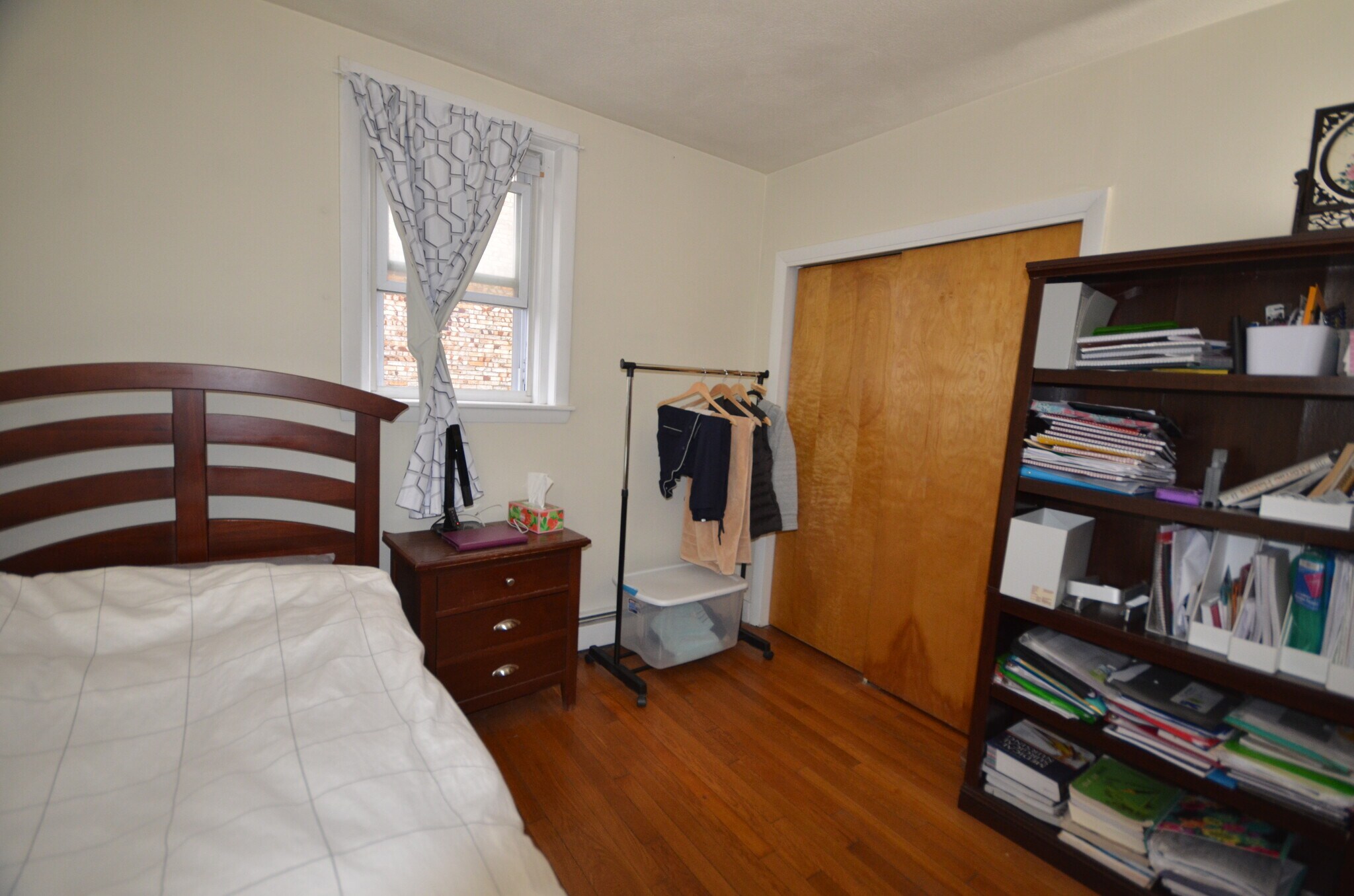 Building Photo - 320 Tappan St
