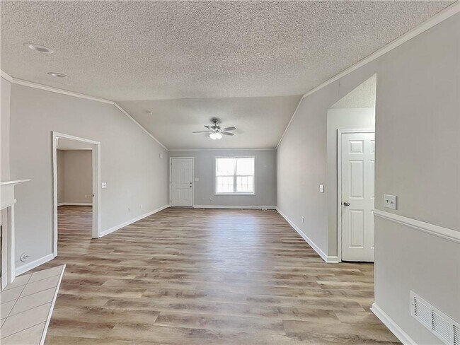 Building Photo - 178 Wyngate Ct