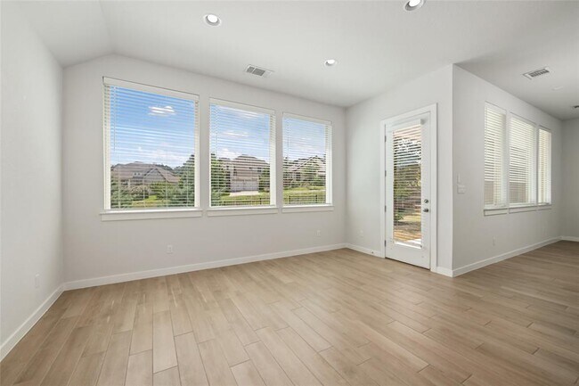 Building Photo - 212 Panzano Dr