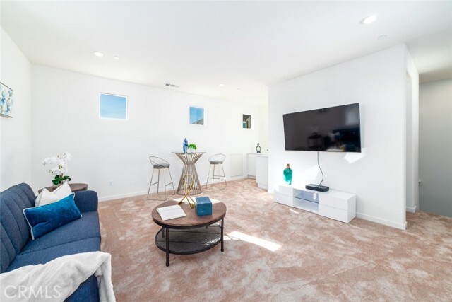 Building Photo - 11037 Serene Dr