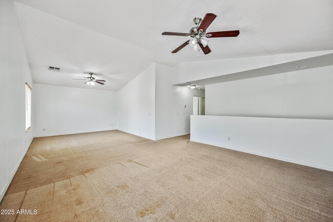 Building Photo - 12925 W Fleetwood Ln