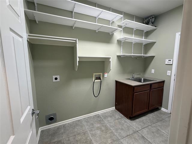 Building Photo - 2828 Cedar Ridge Ln