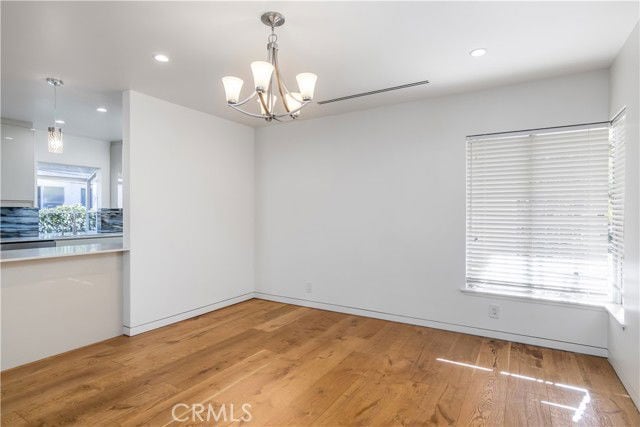 Building Photo - 15439 Vose St