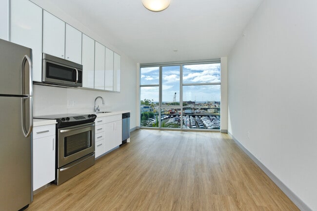 Building Photo - Comfortable Studio in the Salt District, Kakaako