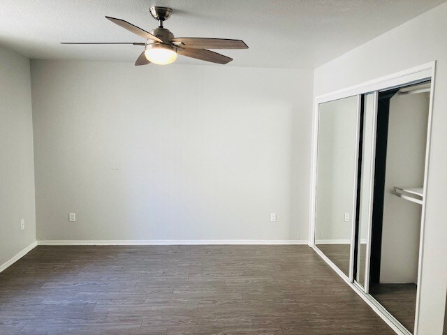 Building Photo - 2642 S Sepulveda Blvd