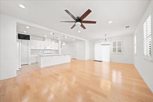 Building Photo - 15 Bannock Glen Pl
