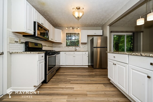 Building Photo - 6364 Revena Dr