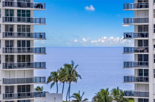 Building Photo - 3000 S Ocean Dr