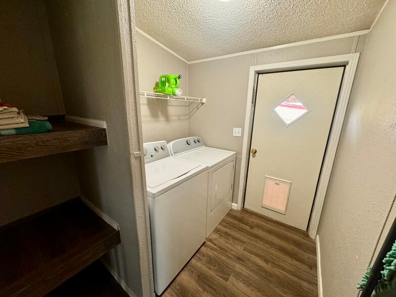 Building Photo - 76 Top Dr