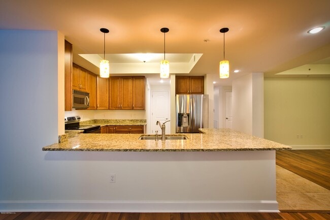 Building Photo - 525 3rd St N