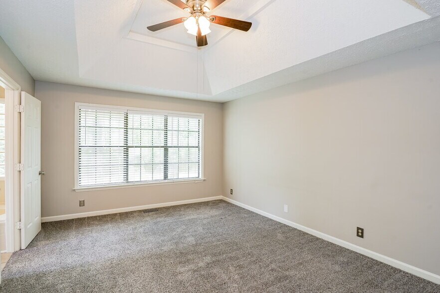 Building Photo - 1612 Maple Timber Ct