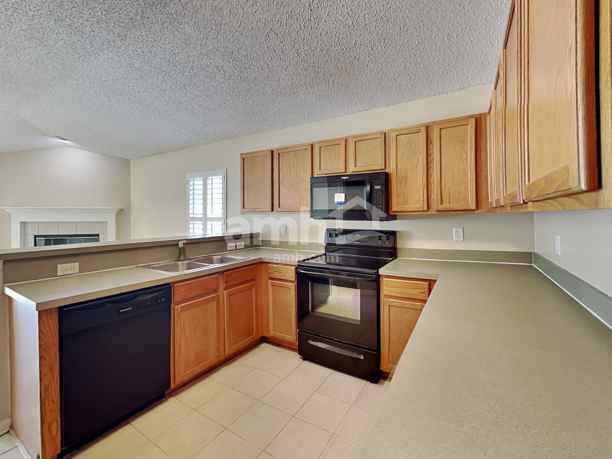 Building Photo - 509 Chancellor Dr W