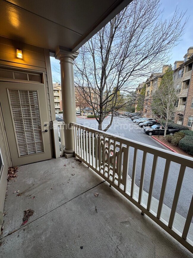 Building Photo - 4805 W Village Way