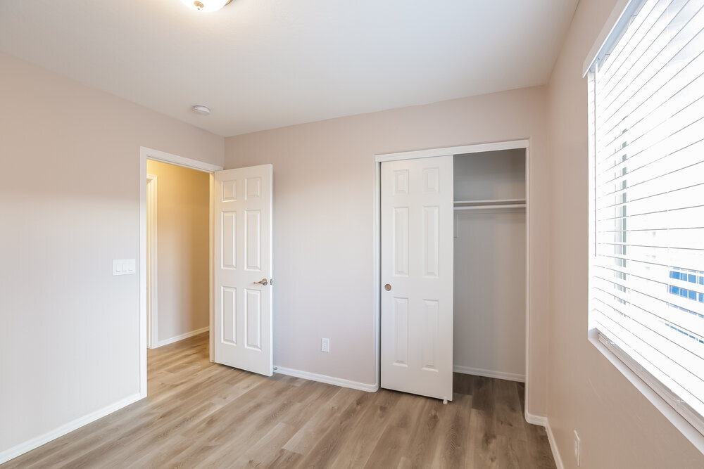 Building Photo - 7302 S 253rd Ave