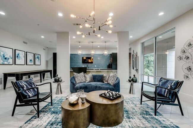 Building Photo - 5005 Galleria Dr