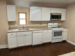 Building Photo - 4 Bedroom Beechview Bungalow