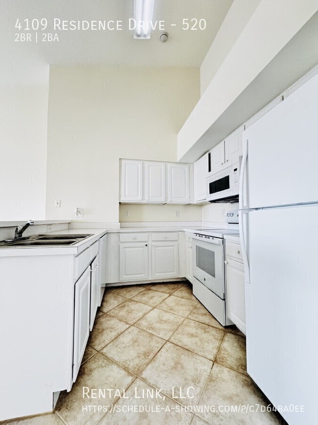 Building Photo - 4109 Residence Drive