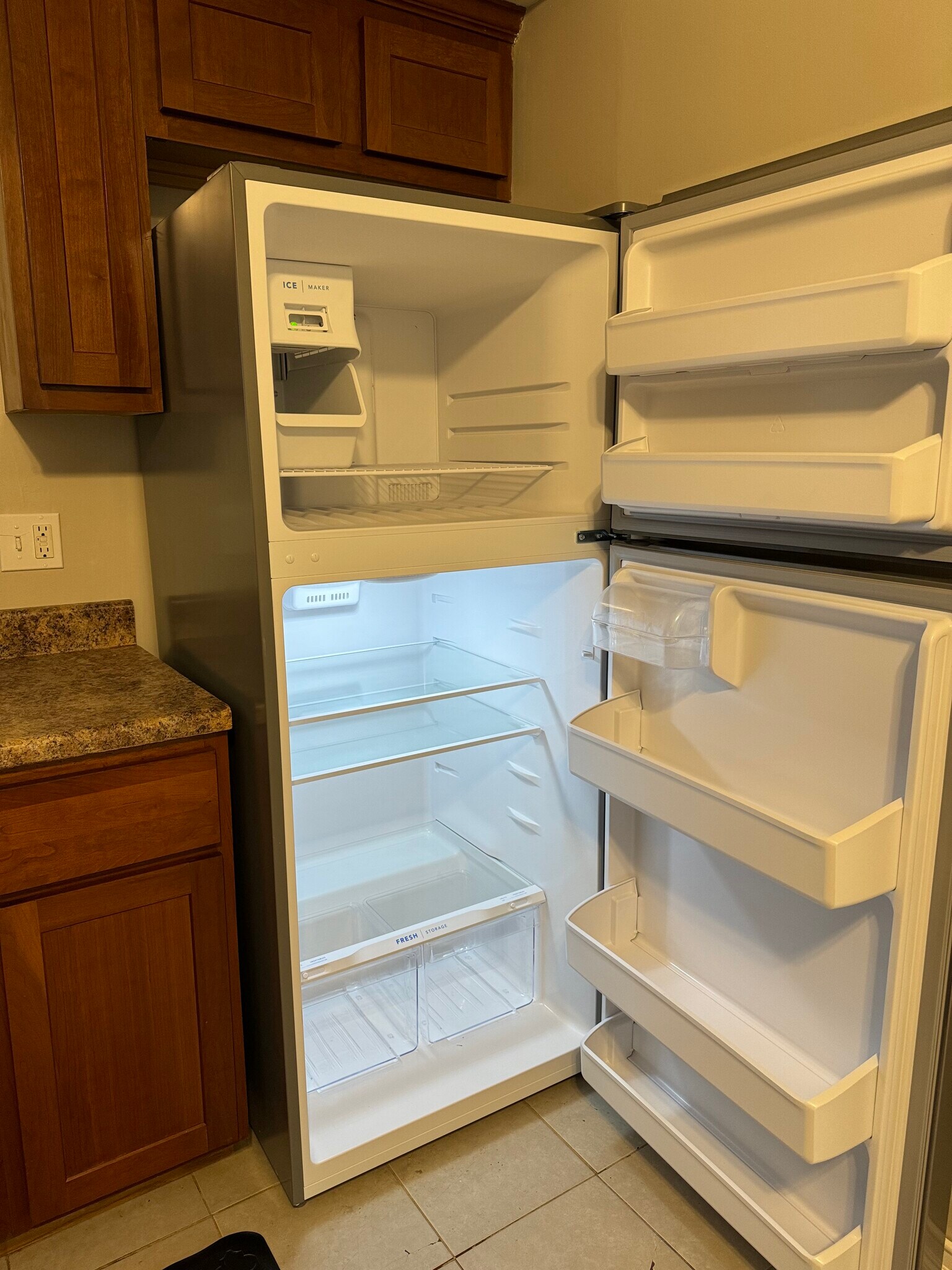 new fridge with ice maker - 617 Delles Rd