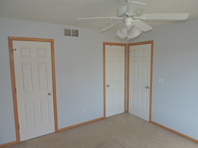 Building Photo - $1,600 | 3 Bedroom, 2 Bathroom Multi Floor Duplex | Pet Friendly* | Available for a August 1st, 2...