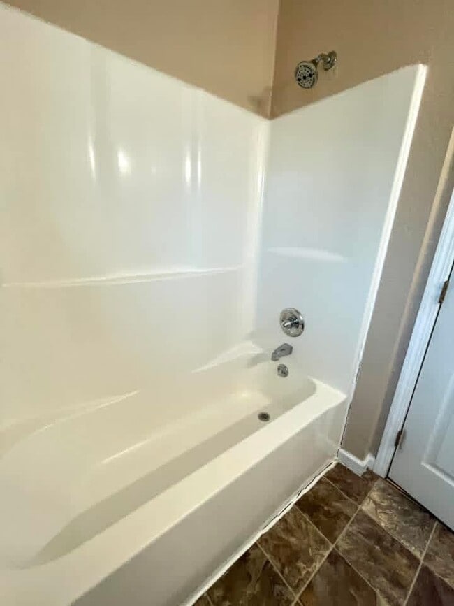 Building Photo - 823 G St NW