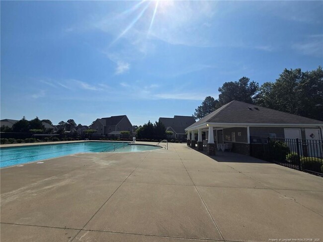 Building Photo - 604 Amusement Dr