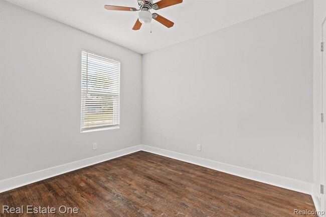 Building Photo - 2282 Belvidere St