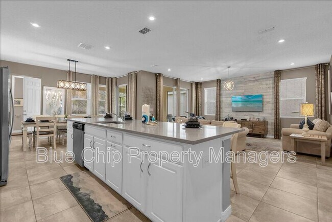 Building Photo - 8947 Amelia Downs Trail