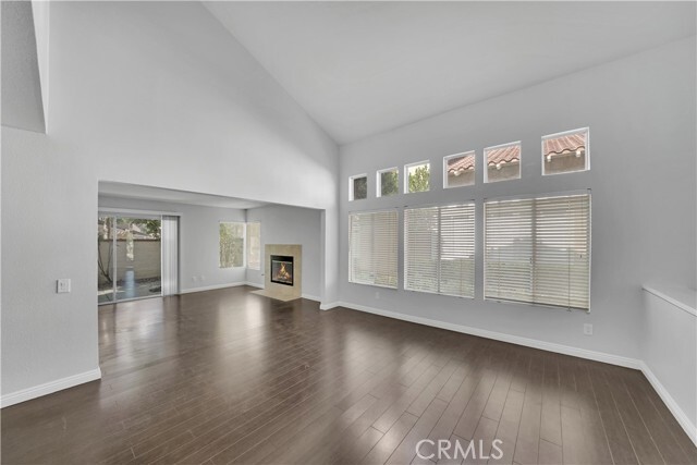 Building Photo - 2565 Calle Benavente