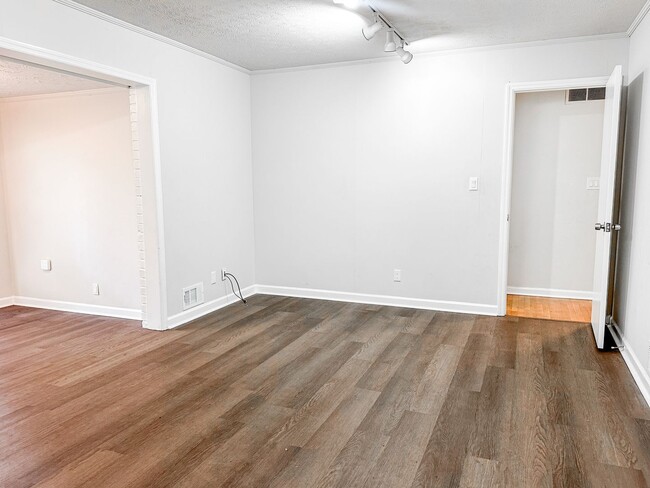 Building Photo - Single Family Brick 3/2 rental in Mableton
