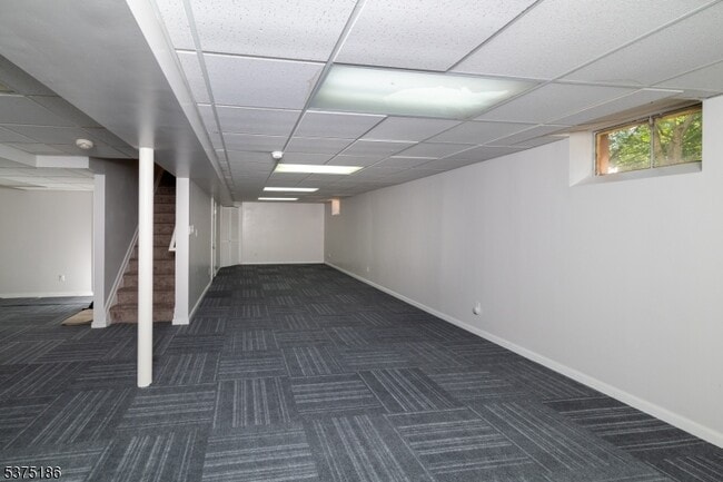 Building Photo - 5 Hansom Rd