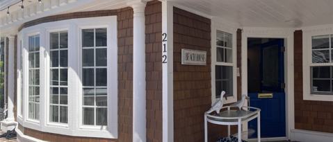 Building Photo - 212 Garnet Ave